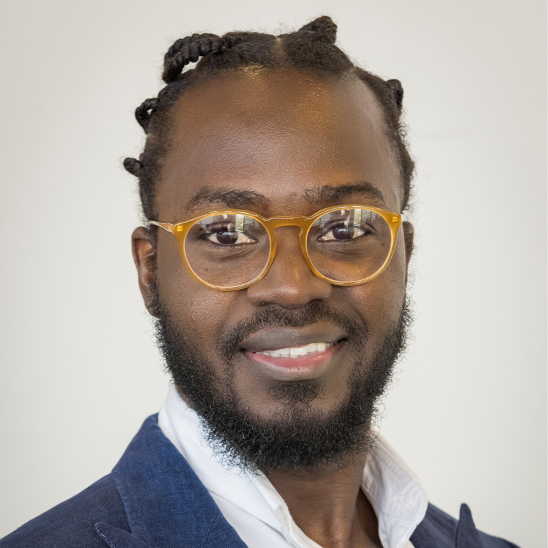 Headshot photo of Dr. Leo Kameni